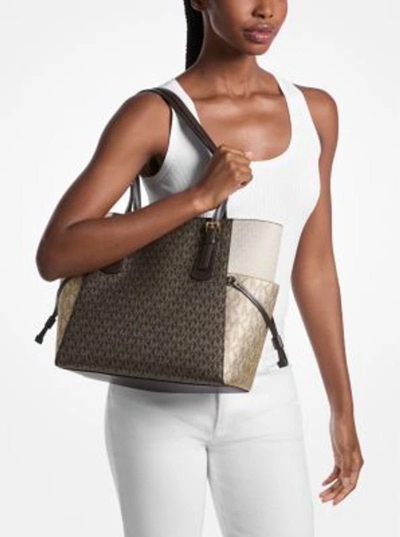 Voyager Signature logo