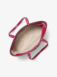 Jet Set Medium Pocket Tote Bag