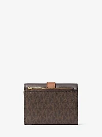 Greenwich Signature logo