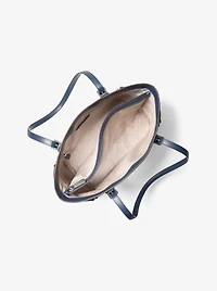 Voyager Signature logo