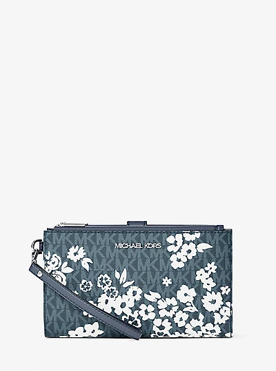 Jet Set Travel Large Printed Signature Logo Wristlet