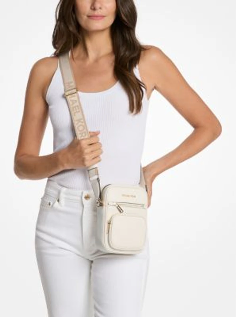 Jet Set Medium Leather Crossbody Bag