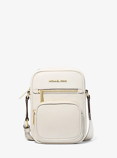 Jet Set Medium Leather Crossbody Bag