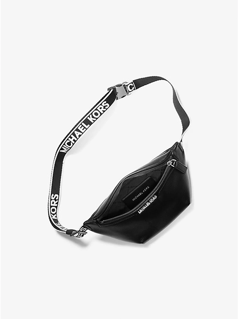 Cooper Small Leather Sling Pack