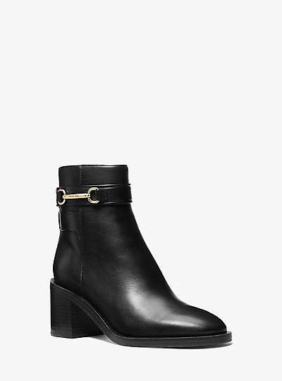Carson Boot