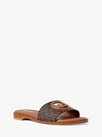 Carissa Signature logo