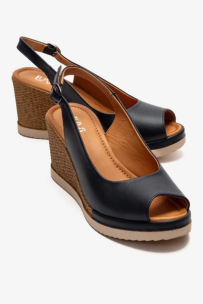 Forever & Always Womens Helina Leather Wedge Sandals