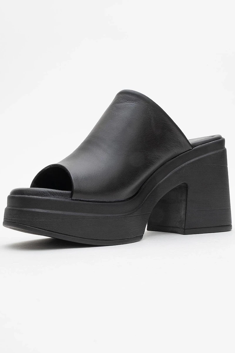 Forever & Always Womens Nola Leather Platform Mules