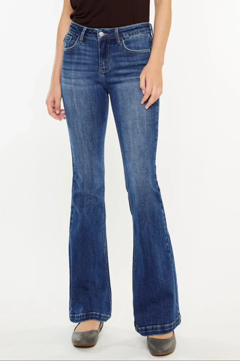 KanCan Women's Petite Essentials Mid Rise Flare Jeans Annie
