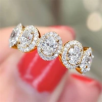 Luxury Oval Shaped Cubic Zirconia Finger Ring