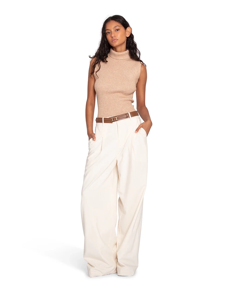 Belle & Bloom Womens Equation Sleeveless Turtleneck Knit