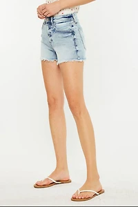 KanCan Women's Essentials High Rise Mom Shorts Gardenia