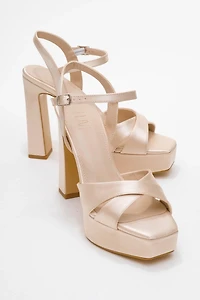 Prologue Shoes Womens Yulia Cross-Strap Platform Heel Sandal