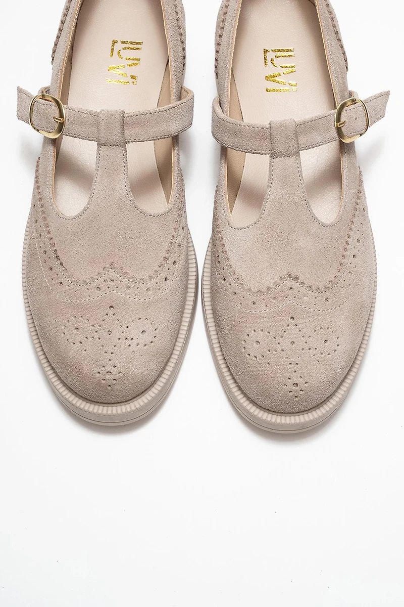 Forever & Always Womens Janney Leather Strap Loafers