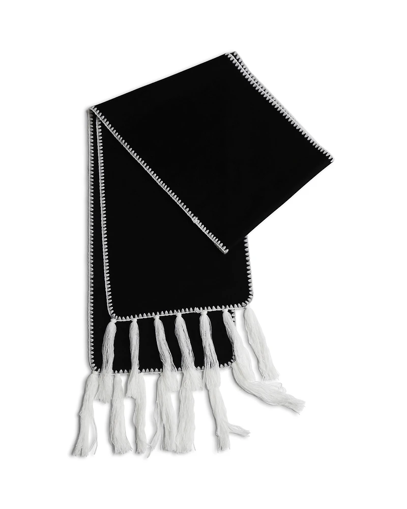 Belle & Bloom Womens Mountain Side Scarf