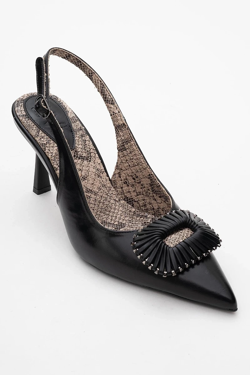 Prologue Shoes Womens Spera Buckled Pointed Toe Pump