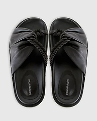 Belle & Bloom Womens Whitehaven Slide
