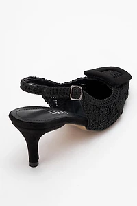 Prologue Shoes Womens Ensley Knitted Buckled Pointed Toe Pump