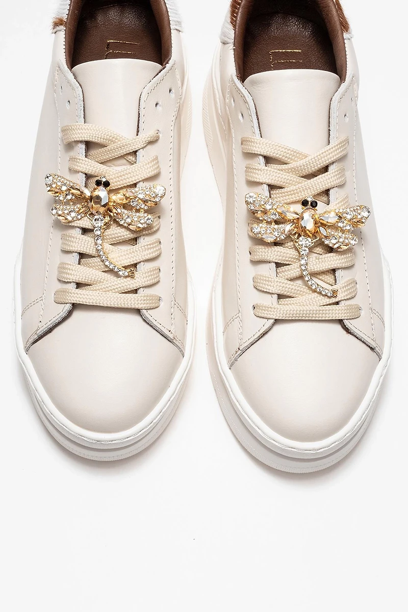 Forever & Always Womens Laren Leather Buckle Sneakers