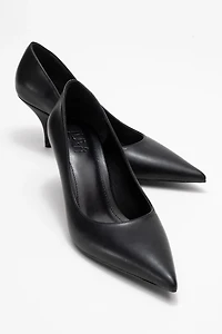 Prologue Shoes Womens Marcus Pointed Toe Pump