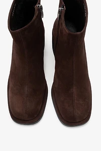 Forever & Always Womens Junae Leather Block Heel Boots