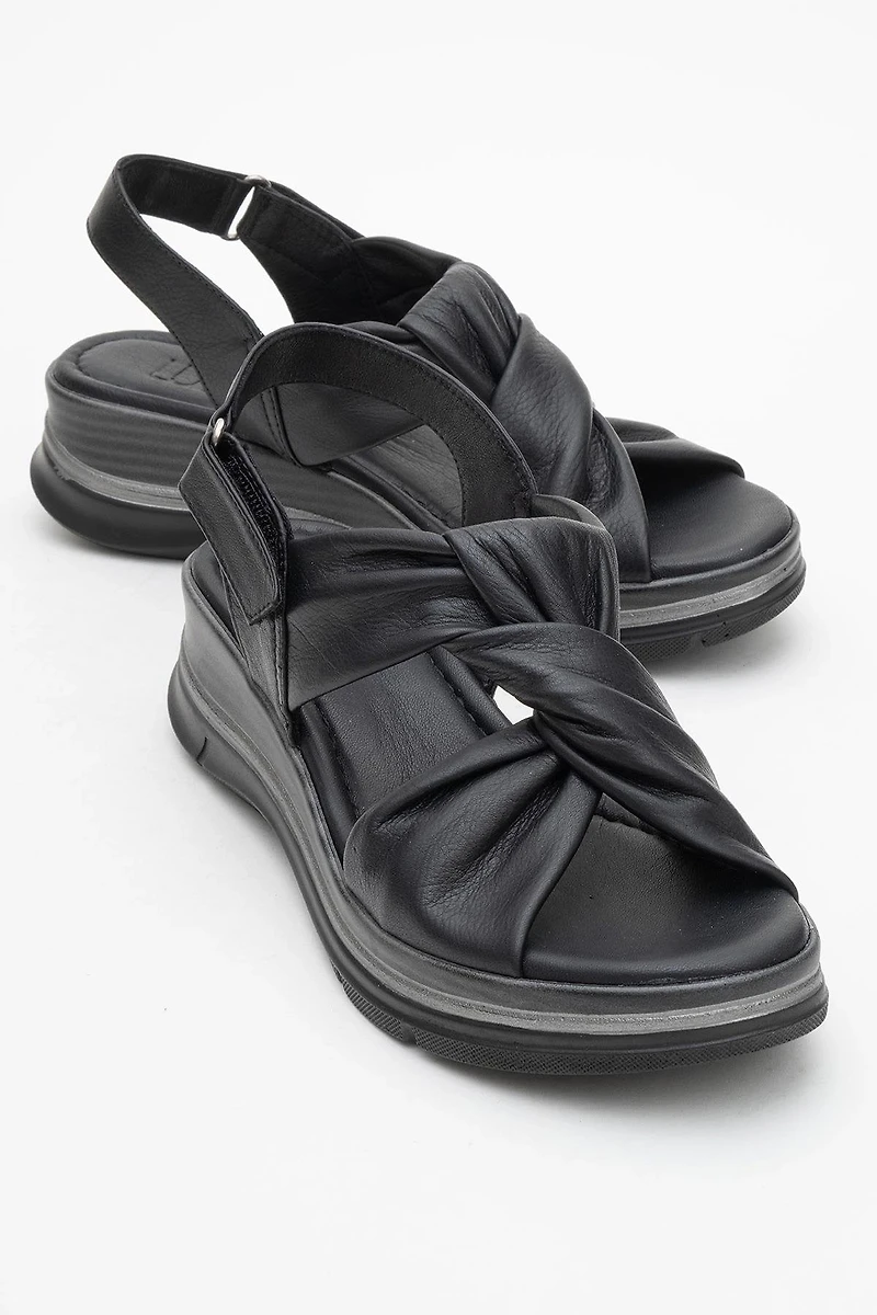 Forever & Always Womens Oara Leather Sandals