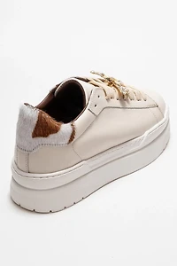 Forever & Always Womens Laren Leather Buckle Sneakers