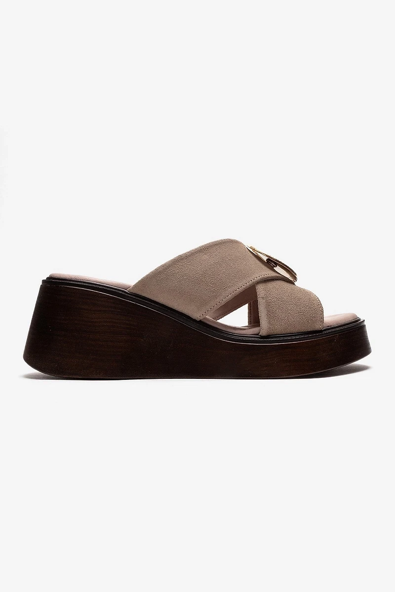 Forever & Always Womens Fianna Leather Cross Strap Platform Sandals