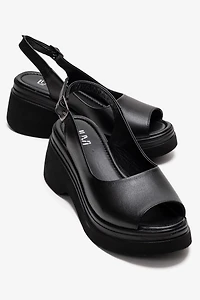 Forever & Always Womens Laure Leather Wedge Sandals