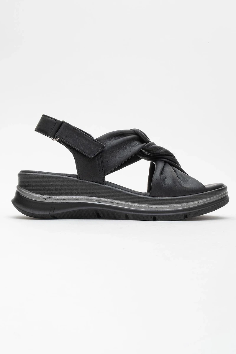 Forever & Always Womens Oara Leather Sandals