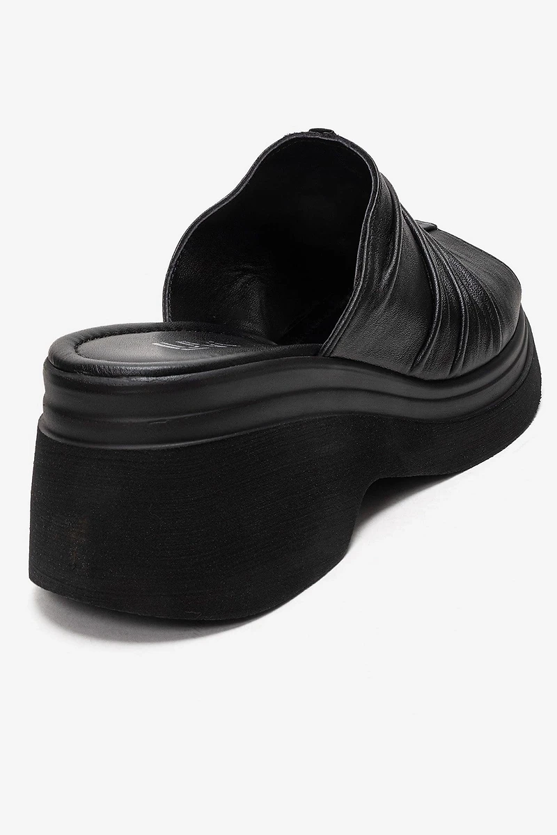 Forever & Always Womens Nellie Leather Platform Sandal
