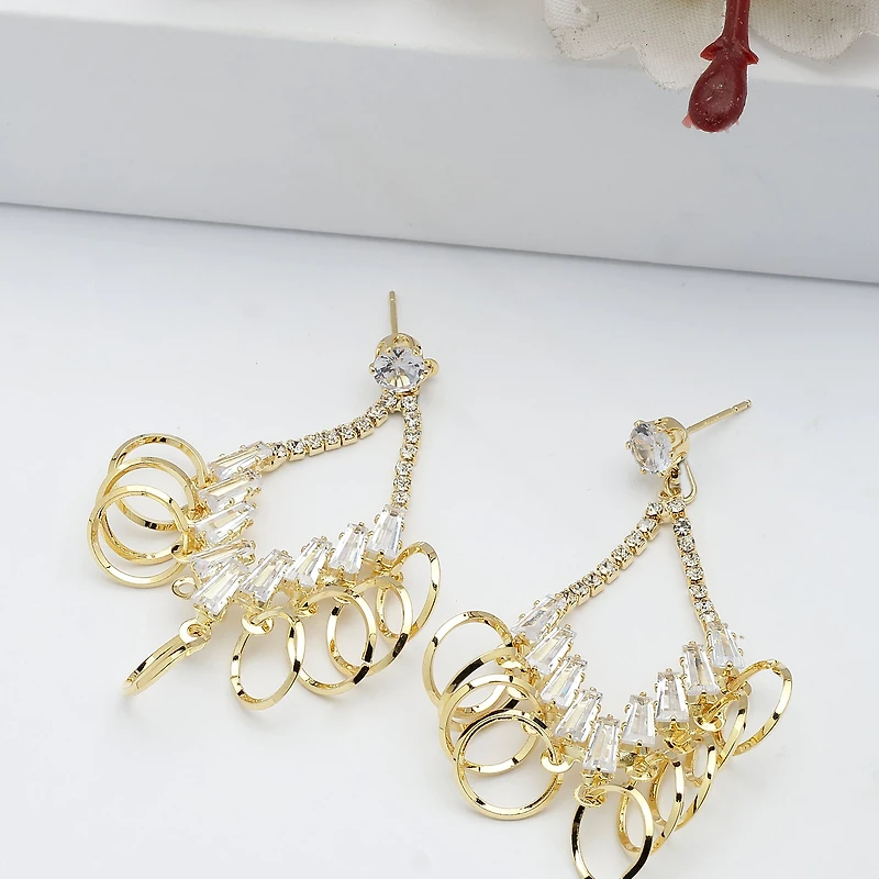 AGP PARIS Womens Shimmering Circles Drop Earrings