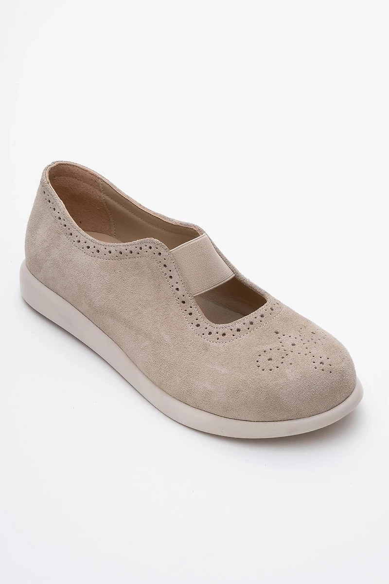 Forever & Always Womens CHELLE Elastic Leather Flat