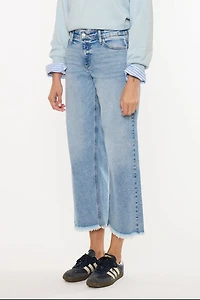 KanCan Women's Essentials Mid Rise Crop Wide Jeans Mal