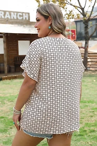 Threaded Pear Women's Faith Plus Geometric Ruffled Sleeve Blouse