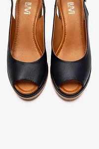Forever & Always Womens Helina Leather Wedge Sandals