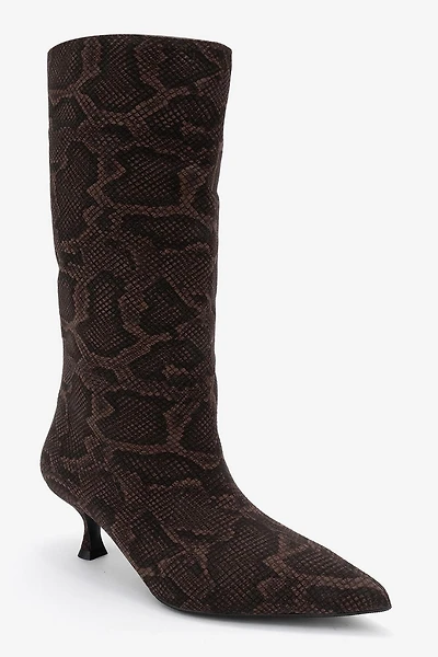 Prologue Shoes Womens Crow Embossed Pointed Toe Boot