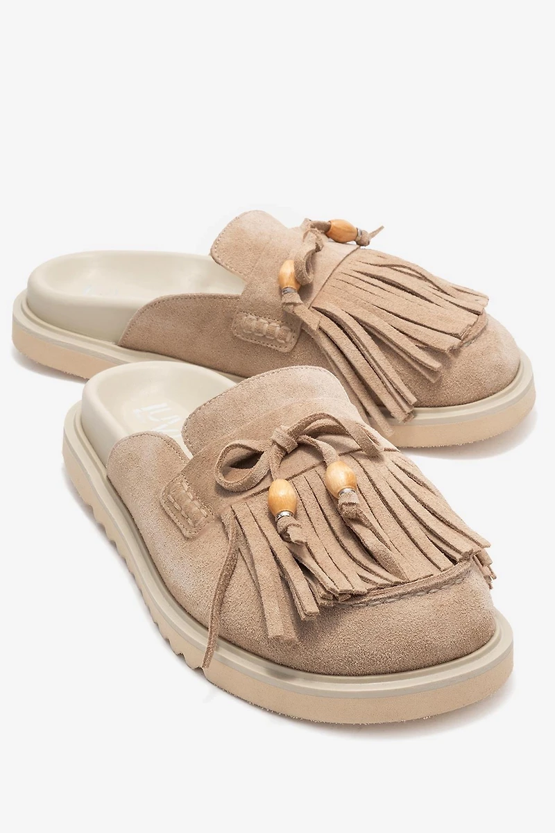 Forever & Always Womens Carol Tassel Leather Mules