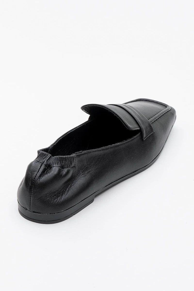 Forever & Always Womens Liepa Leather Loafers