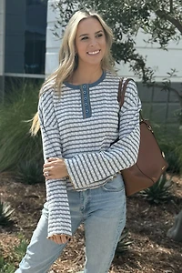 Threaded Pear Women's Victoria Henley Top