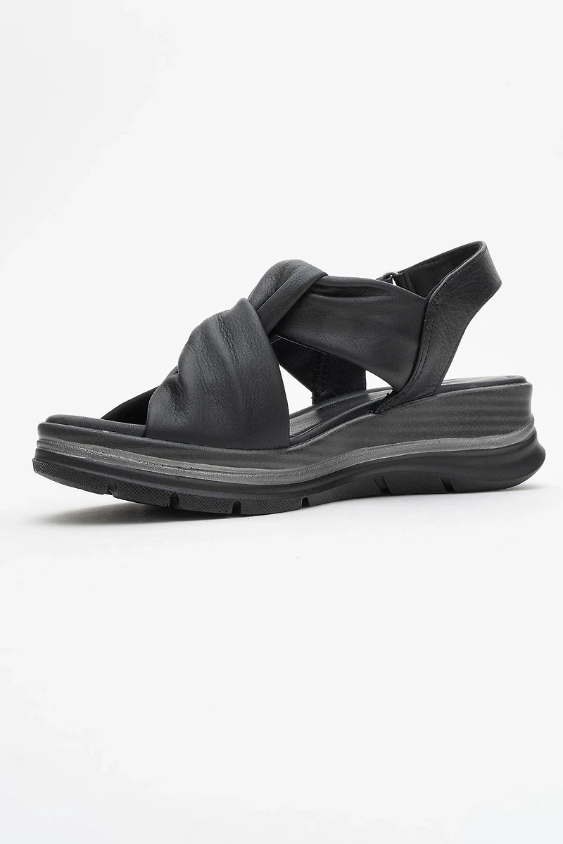 Forever & Always Womens Oara Leather Sandals
