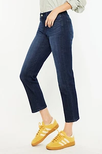 KanCan Women's Essentials Mid Rise Boyfriend Jeans Delvey