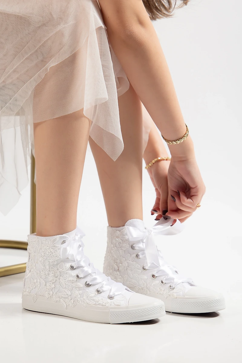 Forever & Always Womens Isolde Lace High Top Bridal Sneaker