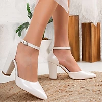 Forever & Always Womens Gisele Closed Toe High Block Heels