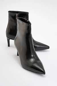Prologue Shoes Womens Noya Stiletto Boot
