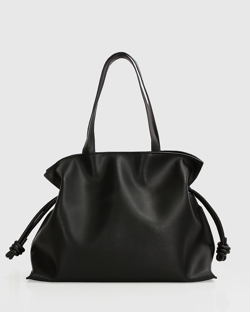 Belle & Bloom Womens C'est La Vie Shoulder Bag