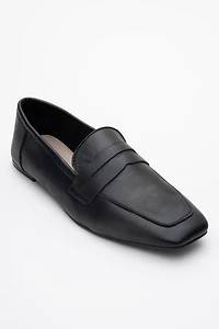 Forever & Always Womens Morne Leather Loafers
