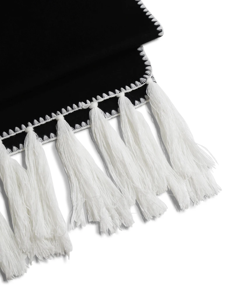 Belle & Bloom Womens Mountain Side Scarf