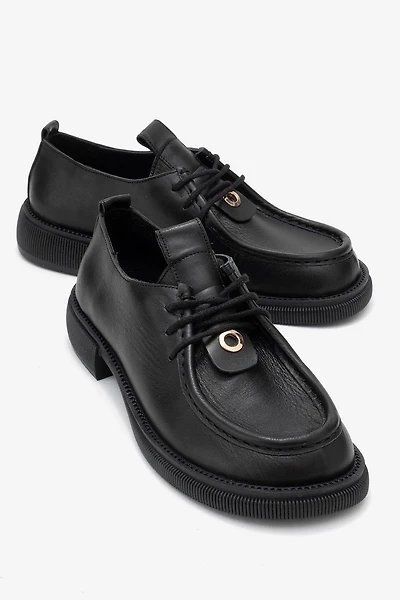 Forever & Always Womens Band Leather Lace Up Loafer