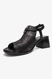 Forever & Always Womens Janelle Leather Block Heel Sandal